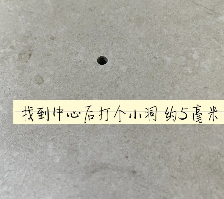 青海瓷砖空鼓维修公司专业解答在瓷砖铺贴过程中，如果砂料搅拌不均匀，将会带来以下问题